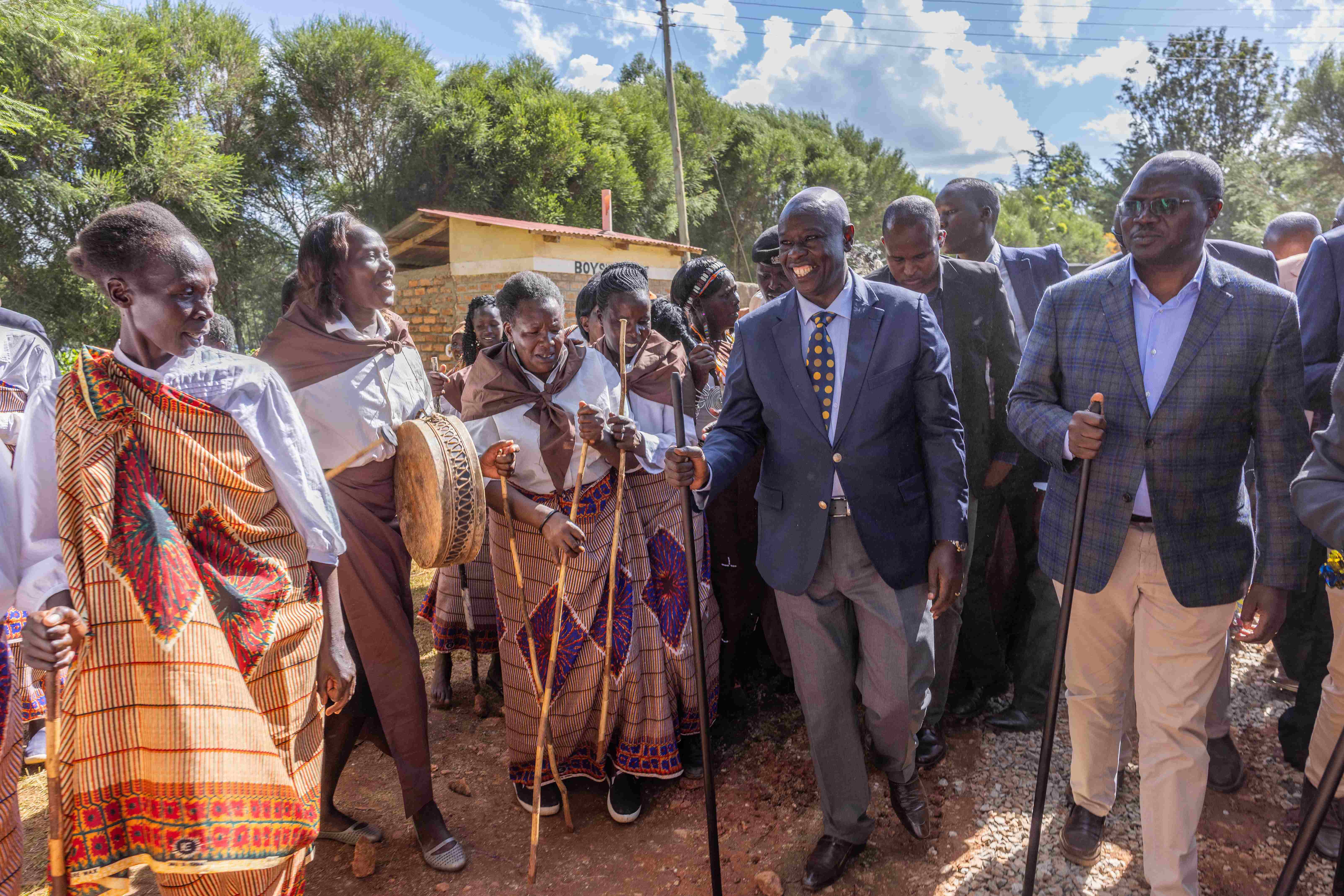 DP Gachagua enjoys a folk dance with traditional dancers